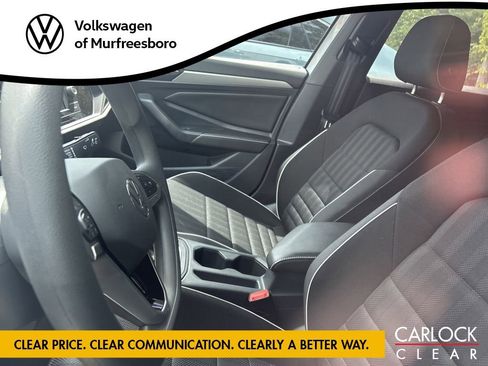 Used 2023 Volkswagen Jetta Sport FWD image 6