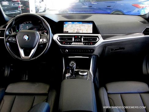 Used 2020 BMW 330i Sedan w/ Convenience Package image 12