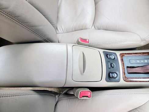 Used 2003 Buick Regal GS image 24