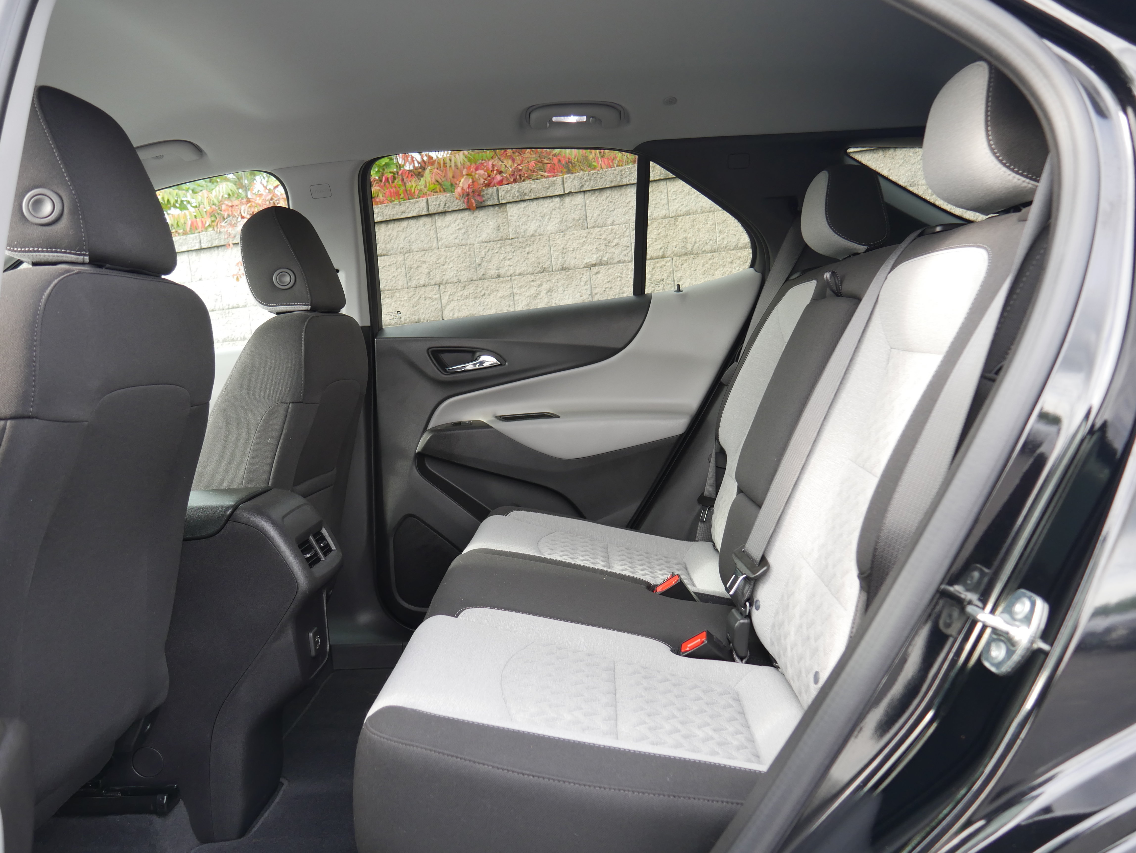 Certified 2024 Chevrolet Equinox LS w/ LS Convenience Package AWD/4WD image 14