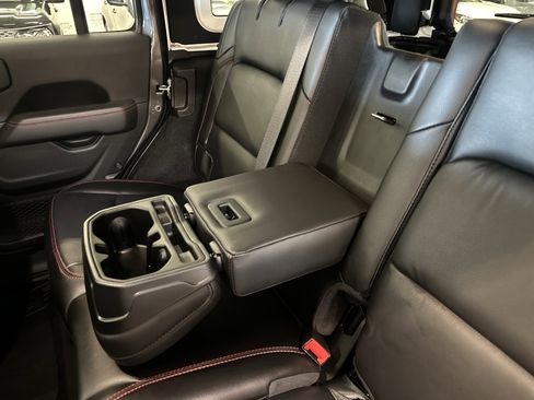 Used 2021 Jeep Wrangler Unlimited Rubicon image 22