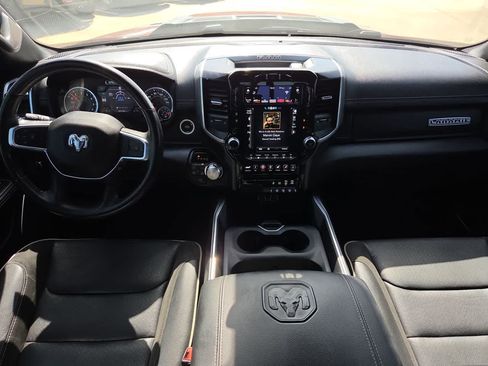 Used 2021 RAM 1500 Laramie w/ Sport Appearance Package AWD/4WD image 18