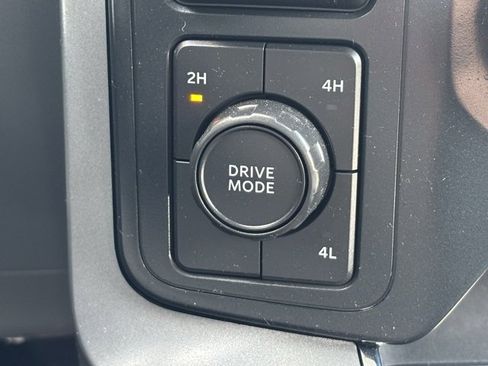 Used 2022 Ford F150 XLT w/ XTR Package image 23