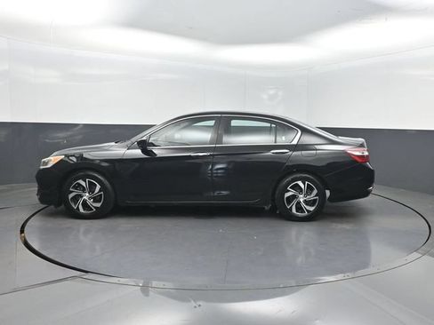 Used 2016 Honda Accord LX image 3