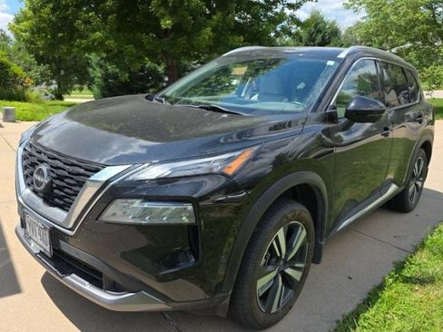 Certified 2023 Nissan Rogue SL w/ SL Premium Package AWD/4WD image 1