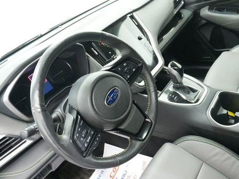 Used 2025 Subaru Outback Onyx Edition AWD/4WD image 12