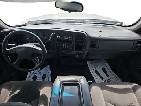 Used 2007 Chevrolet Silverado 1500 W/T RWD image 14