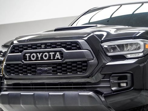 Used 2023 Toyota Tacoma TRD Pro AWD/4WD image 2