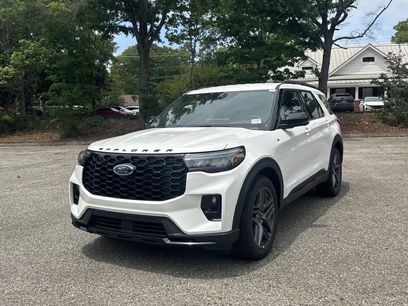 New 2026 Ford Explorer ST-Line w/ ST-Line Street Pack