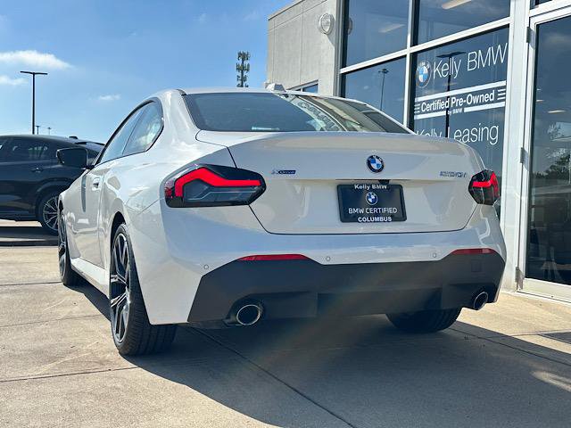 Used 2023 BMW 230i xDrive Coupe AWD/4WD image 9