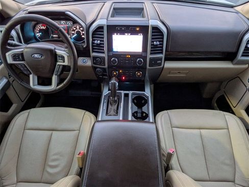 Used 2018 Ford F150 Lariat image 15