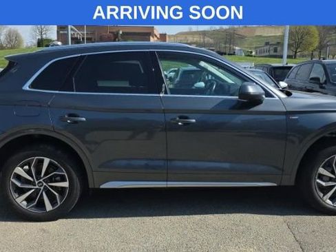 Used 2023 Audi Q5 2.0T Premium Plus w/ Premium Plus Package image 3