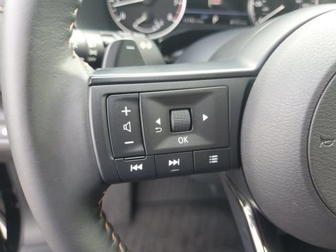 Used 2025 Nissan Pathfinder Rock Creek AWD/4WD image 16