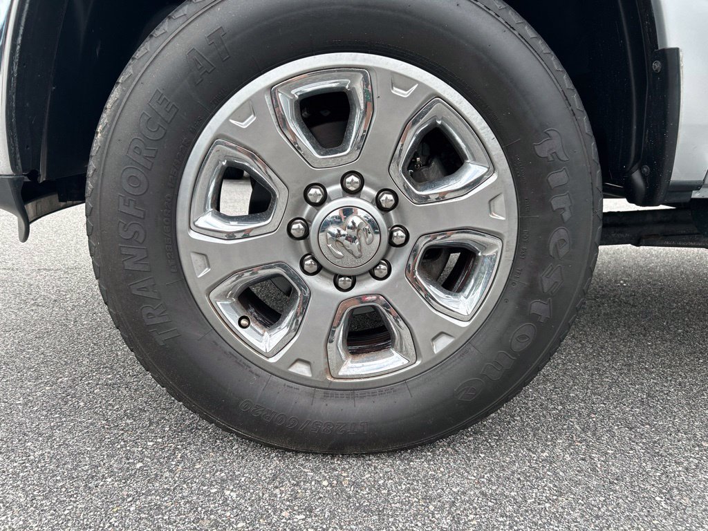 Used 2018 RAM 2500 SLT AWD/4WD image 13
