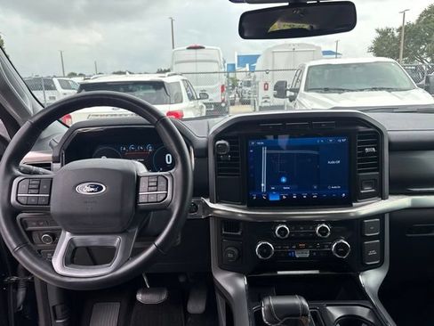 Used 2023 Ford F150 Lariat RWD image 11