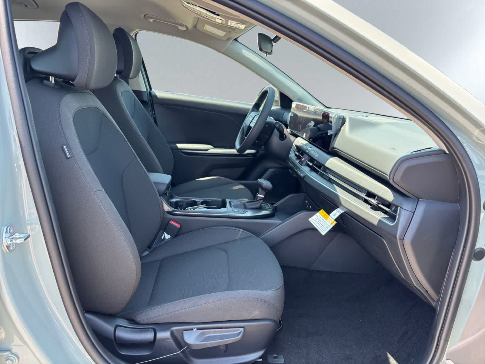 New 2026 Kia K4 FWD image 15