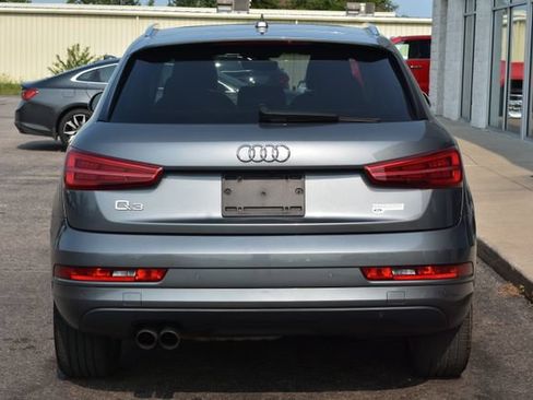 Used 2017 Audi Q3 2.0T Premium FWD image 9