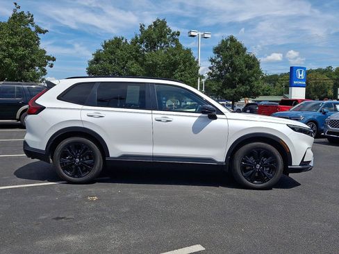 Certified 2026 Honda CR-V Sport Touring image 7