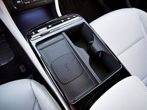 New 2026 Hyundai Tucson Limited image 40