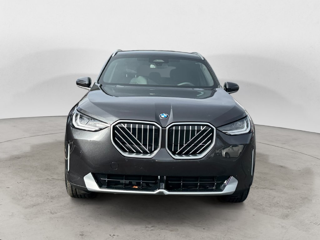 Used 2026 BMW X3 xDrive30i w/ Convenience Package AWD/4WD image 2