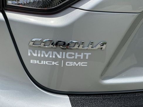 Used 2023 Toyota Corolla LE FWD image 30