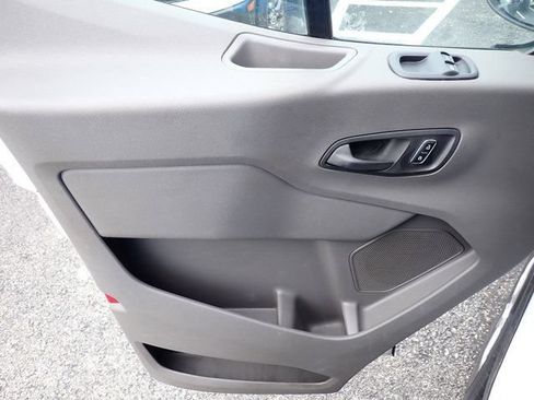 Certified 2025 Ford Transit 250 Low Roof w/ Exterior Upgrade Package RWD image 21