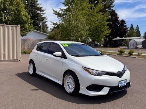 Used 2016 Scion iM FWD image 3