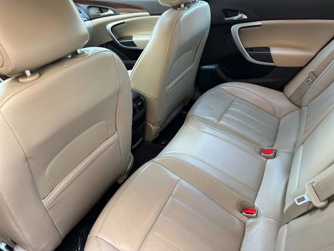 Used 2016 Buick Regal FWD image 12
