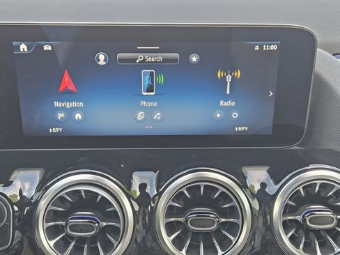 Certified 2026 Mercedes-Benz GLA 250 image 9