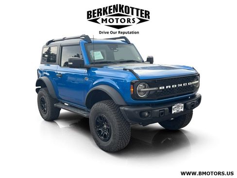 Used 2023 Ford Bronco Wildtrak AWD/4WD image 1