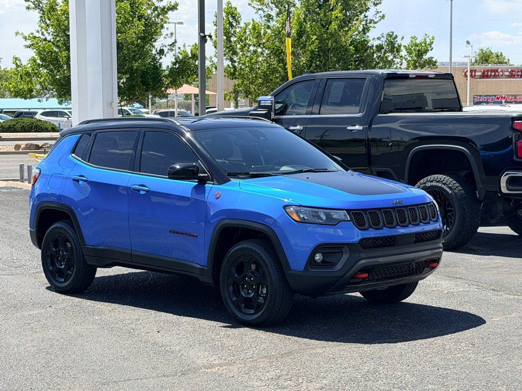 Used 2023 Jeep Compass Trailhawk AWD/4WD image 45
