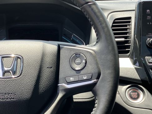 Used 2024 Honda Odyssey EX-L image 22