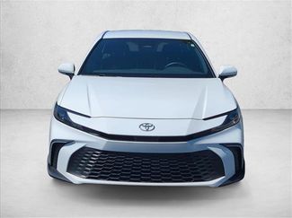 Used 2025 Toyota Camry SE w/ Convenience Package FWD video 2