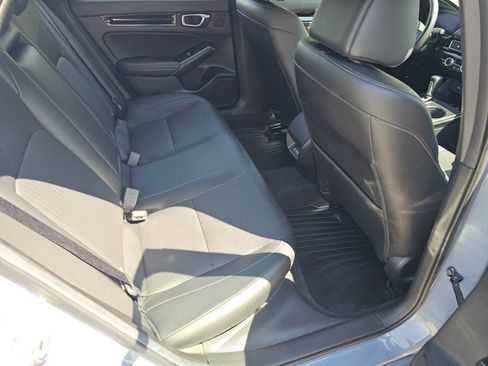 Used 2024 Honda Civic Sport Touring image 5