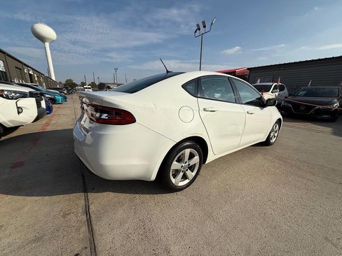 Used 2016 Dodge Dart SXT image 14