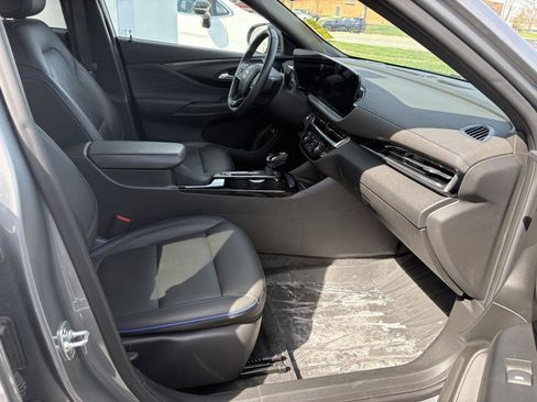 Used 2024 Buick Envista Sport Touring w/ Convenience I Package image 19