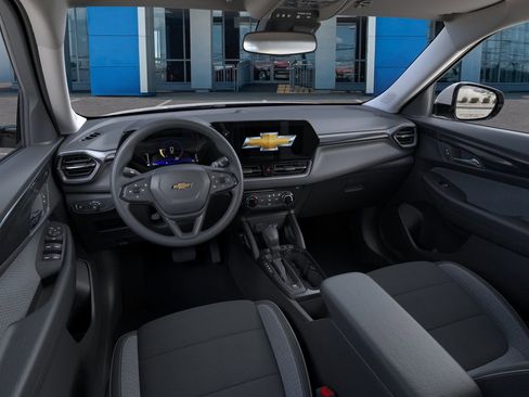 New 2026 Chevrolet TrailBlazer LT w/ Driver Confidence Package image 39