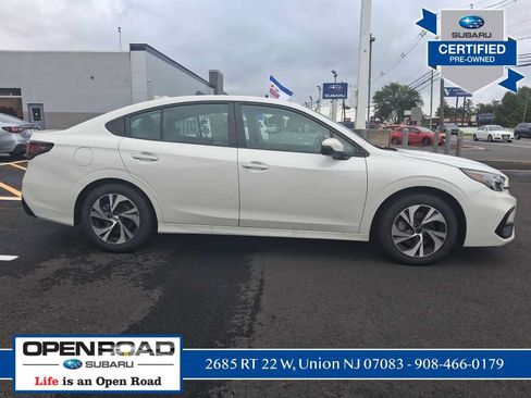 Certified 2025 Subaru Legacy Premium AWD/4WD image 2