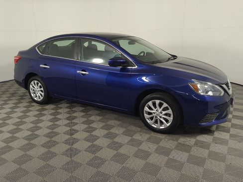 Used 2019 Nissan Sentra SV FWD image 11