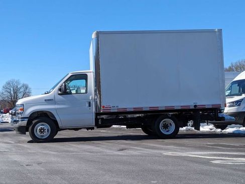 New 2024 Ford E-350 and Econoline 350 Super Duty w/ Power Windows & Locks Group image 4