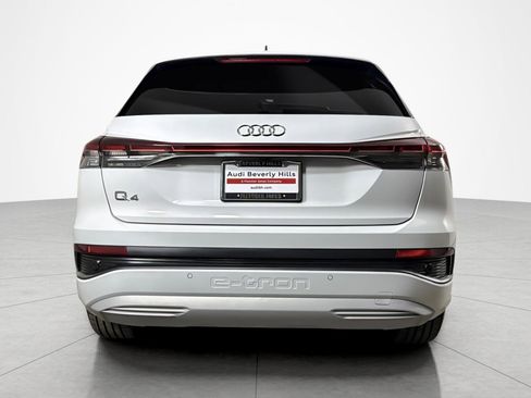 Used 2023 Audi Q4 e-tron Premium Plus w/ Premium Plus image 4