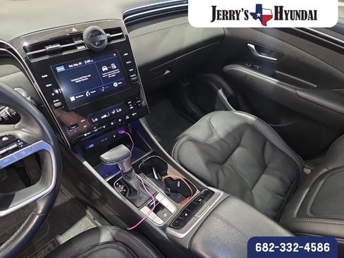Used 2023 Hyundai Tucson SEL w/ Convenience Package FWD image 12