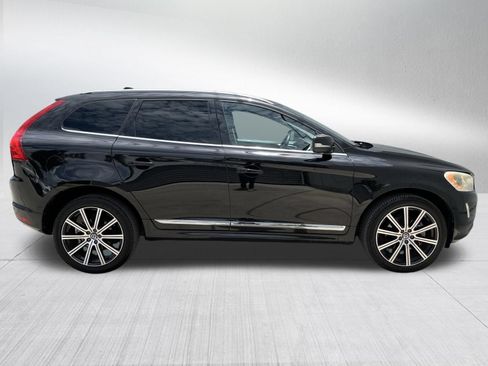 Used 2016 Volvo XC60 T5 Premier w/ Proximity Package FWD image 5