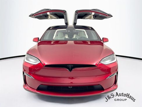 Used 2026 Tesla Model X Plaid AWD/4WD image 2