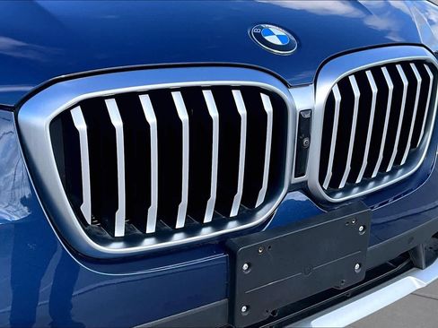 Used 2023 BMW X3 sDrive30i w/ Premium Package w/ZPA RWD image 29