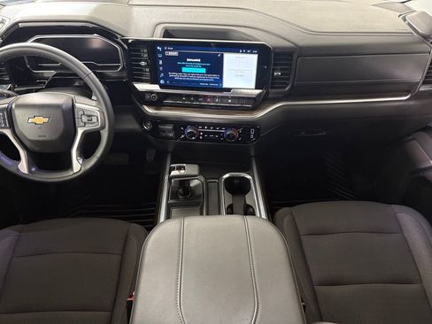 Used 2024 Chevrolet Silverado 1500 LT image 35