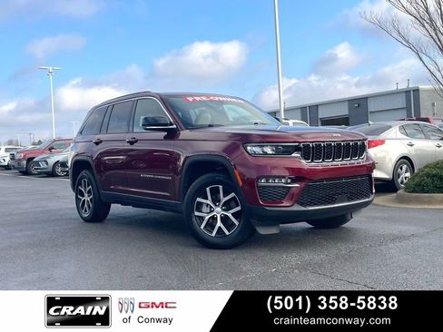 Used 2024 Jeep Grand Cherokee Limited image 1