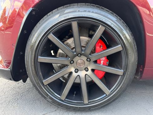 Used 2020 Jeep Grand Cherokee SRT AWD/4WD image 11
