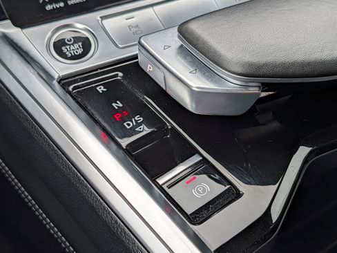 Used 2023 Audi e-tron Chronos w/ Chronos Package AWD/4WD image 24