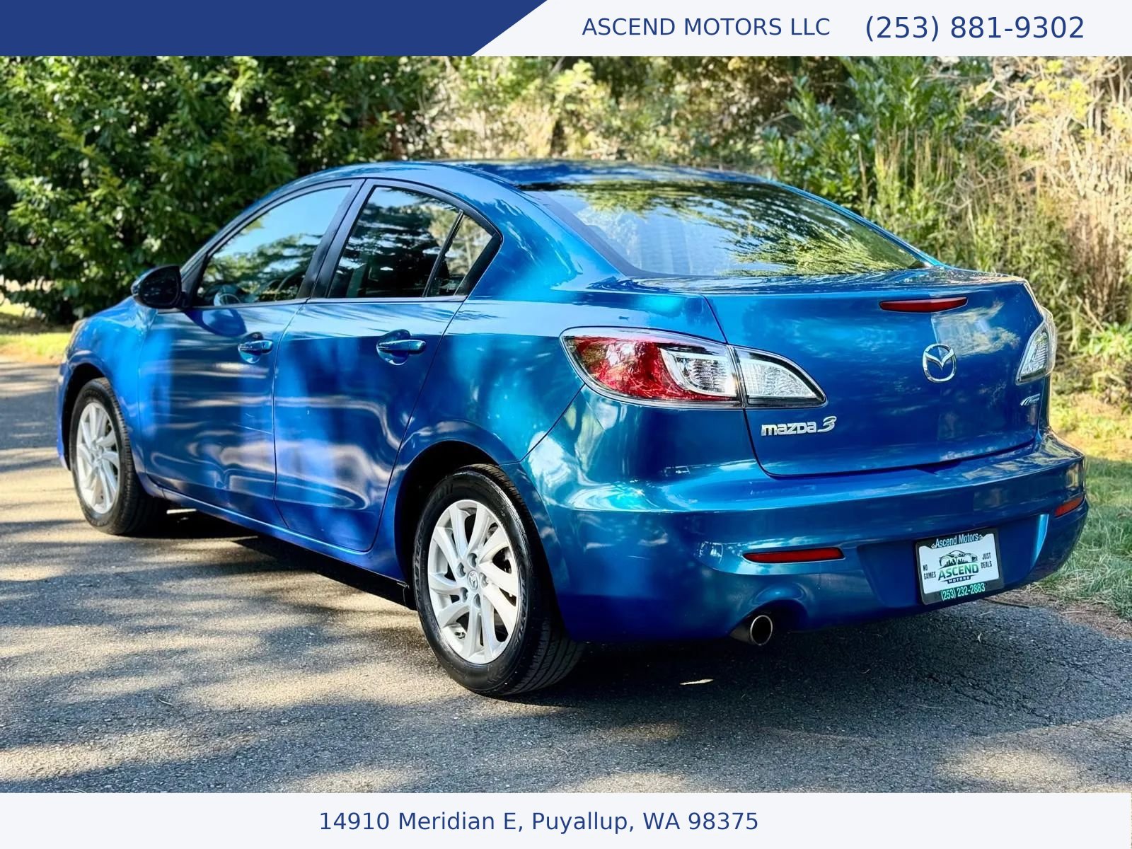 Used 2012 MAZDA MAZDA3 i Touring FWD image 3